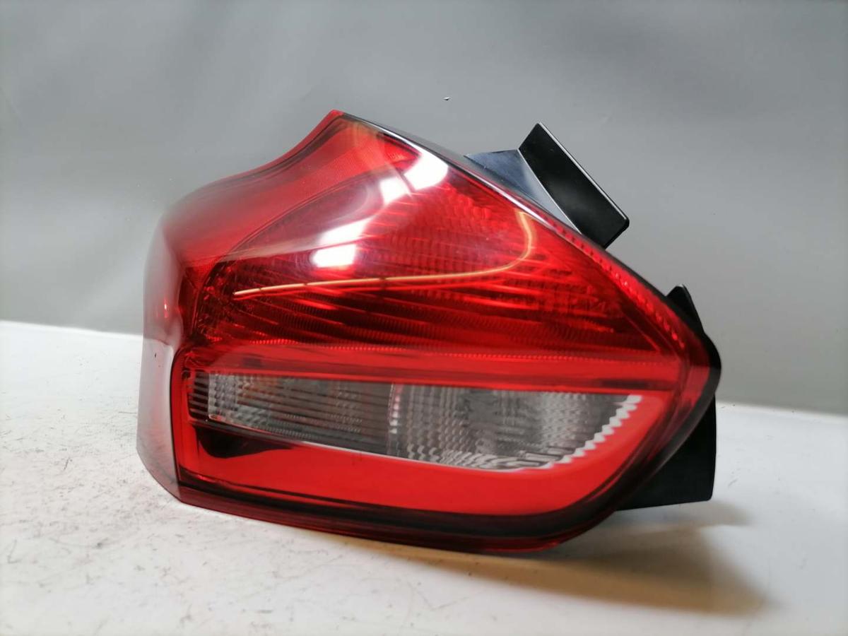 Ford Focus 3 original R&uuml;cklicht R&uuml;ckleuchte Schlussleuchte links Flie&szlig;heck Facelift Bj.2018